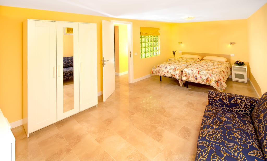 San Nicolas Playa del Ingles  Room photo